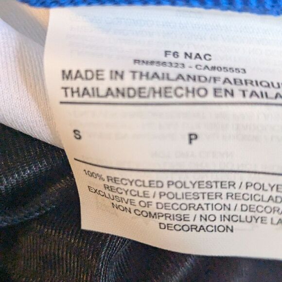 Nike USA White Stretch Tee Shirt NWT - Picture 8 of 8